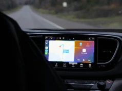 CarPlay zyskuje funkcje AI i zmienia się w pełnoprawnego asystenta kierowcy!