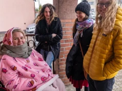 „Chcę żyć, nie tylko istnieć”. Kamila prosi o wsparcie na schodołaz