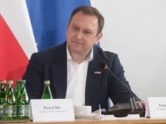 Adopcja dzieci przez homo-małżeństwa to "kolejny krok". Potwierdził to Trela