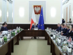 Donald Tusk otwarcie o małżeństwach jednopłciowych i adopcji przez nie dzieci