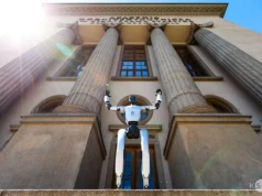 AGH ma nowego robota humanoidalnego. Barbara pomoże rozwijać algorytmy AI