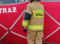 Tragedia podczas naprawy samochodu. Auto przygniotło mężczyznę