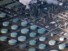 EIA: globalne zapasy ropy będą się kurczyć znacznie szybciej niż oczekiwano