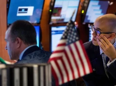 Na Wall Street spadki przez drożejącą ropę i inflację. Taniały spółki technologiczne