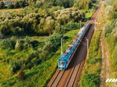 Poważna awaria na katowickim węźle kolejowym. Utrudnienia mogą potrwać także w środę