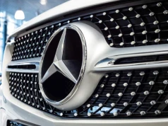 Szok w Mercedesie. Niemcy sprzedają wszystkie salony, 8000 pracowników drży o pracę