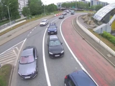 Długi korek na DTŚ. Powodem jest kolizja i zamknięty tunel w Katowicach