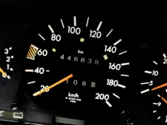 Co dziesiąte auto z cofniętym licznikiem. Na te modele lepiej uważać