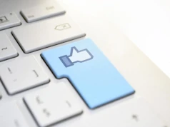 Dezinformacja w internecie rośnie. Sztuczna inteligencja utrudnia odróżnienie prawdy od fałszu