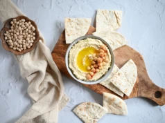 To najzdrowsza pasta. Nasyci i pomoże w odchudzaniu, ale nie każdy rodzaj jest równie dobry! Jak wybierać hummus?