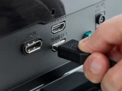 Jak w pełni wykorzystać port HDMI i przekształcić telewizor w Smart TV nowej generacji