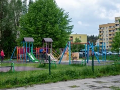 Zamiast placu zabaw parking. Przebudowa węzła przesiadkowego na Podłężu
