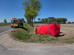 Rowerzysta zasłabł i zjechał do rowu. Mężczyzna był reanimowany. W akcji śmigłowiec LPR