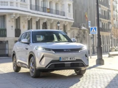 Europejskie fabryki w rękach Chin? BYD rusza po zakłady Stellantis