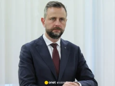 Niepokojące doniesienia amerykańskich mediów o odwołaniu wysłania żołnierzy. Szef MON: sprawa nie dotyczy Polski