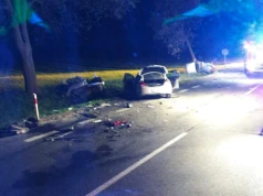 Tragiczny wypadek na trasie Lublin -Chełm. BMW rozpadło się na pół po zderzeniu z Oplem