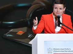 Krokodyle łzy nad smartfonami: awantura o opłatę reprograficzną