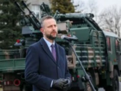 Nagły ruch Pentagonu ws. żołnierzy USA w Polsce? Szef MON reaguje na doniesienia mediów