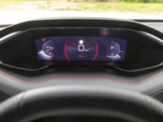 Więcej niż co dziesiąte auto w Polsce ma cofnięty licznik. Średnio o prawie 70 tys. km