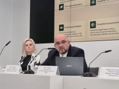 Koszty opakowań mleka nawet 40 proc. w górę. Nowe przepisy mogą mocno uderzyć w mleczarnie