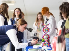 Młodzi wejdą do laboratoriów ZUT. Rusza bezpłatny letni uniwersytet dla licealistów w Szczecinie