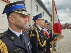 Medale, awanse i nowy sprzęt. Uroczyste obchody Dnia Strażaka ZDJĘCIA