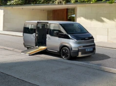 Kia PV5 WAV Side Entry debiutuje w Europie jako nowy elektryczny van dostępny z boczną rampą