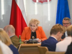 Komisja Zdrowia odrzuciła poprawkę Konfederacji. Chodzi o lekarzy spoza Unii Europejskiej