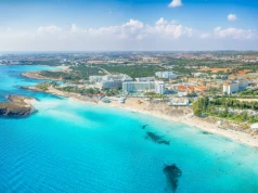Cypr na przedłużony wakacyjny weekend z wyżywieniem za 1289 PLN 🌤️👙☕🍽️