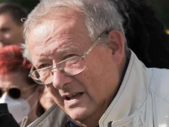 Ekshumacje na Wołyniu. Michnik: Absurdalne i niebezpieczne