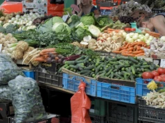 Ceny czereśni lecą w dół. Maliny nadal kosmicznie drogie
