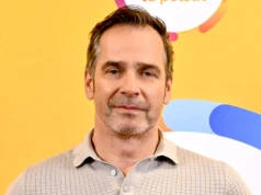 Przed i za kamerą oraz zupełnie prywatnie. Wszystkie nowe role Pawła Deląga