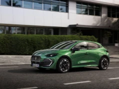Auto Bild zdecydował. Nowe Renault Clio Full Hybrid 160 to najbardziej oszczędny model w obliczu szaleństwa cen paliw