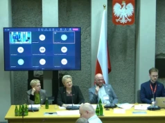 Ma hektar i dwie krowy, a zgarnia 30 ha. Rolnicy grzmią o patologii przy ziemi z KOWR