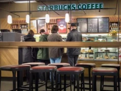Starbucks zwalnia setki pracowników i zamyka biura