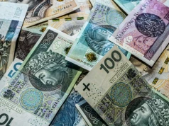 Świat wraca do gotówki. Jednak banknoty są nie po to, by je wydawać