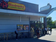 W Biedronce dorzucają za darmo do koszyka. "Tylko w sobotę 16 maja"