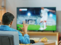 Telewizja internetowa się zacina. Jak uratować mecz albo serial?
