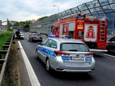 Potrącenie na A4 w Katowicach. Pijana kobieta próbowała przebiec przez autostradę