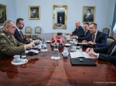 Rozmowy Nawrockiego z Kosiniakiem-Kamyszem. Szef BBN odsłania kulisy