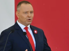 Interwencja policji w domu Tomasza Sakiewicza. Prezydent Nawrocki reaguje