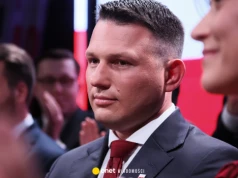 "Nękanie dziennikarzy TV Republika". Sławomir Mentzen o wykorzystywaniu telefonu jego kancelarii