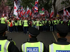 Dwie duże manifestacje w Londynie. Ze skrajną prawicą połączył się Dominik Tarczyński