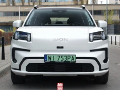 Ma gadżet z luksusowych aut za miliony, a kosztuje tyle, co Mini. Jak jeździ GAC Aion V?