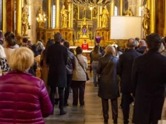 Zmiany w polskim Kościele. Coraz częściej posługę pełnią... żonaci mężczyźni