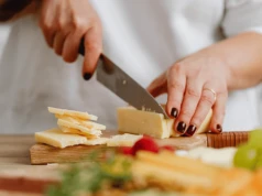 Zapomnij o kiszonkach. Te dwa smaczne produkty to prawdziwe hity dla Twoich jelit