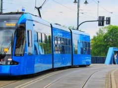 Motorniczy zasłabł podczas pracy. 45-latek walczy o życie