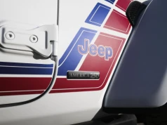 Niech Wolność Jeździ: Jeep Wrangler America250 Edition rozświetla czerwień, biel i błękit