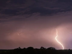 Burze i ulewy dziś w Lubelskiem. Możliwe podtopienia, grad i silny wiatr