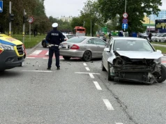 Zderzenie na al. Rejtana w Rzeszowie. Wjechała na skrzyżowanie na czerwonym świetle